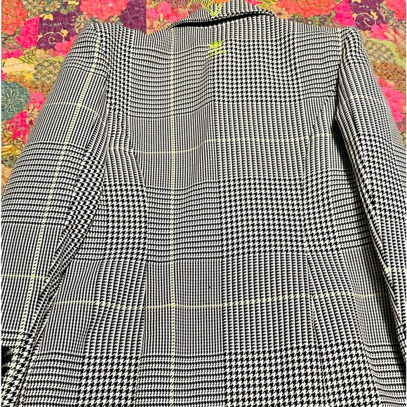 Halls of Ivy Park Jacket - Picture 5 of 6